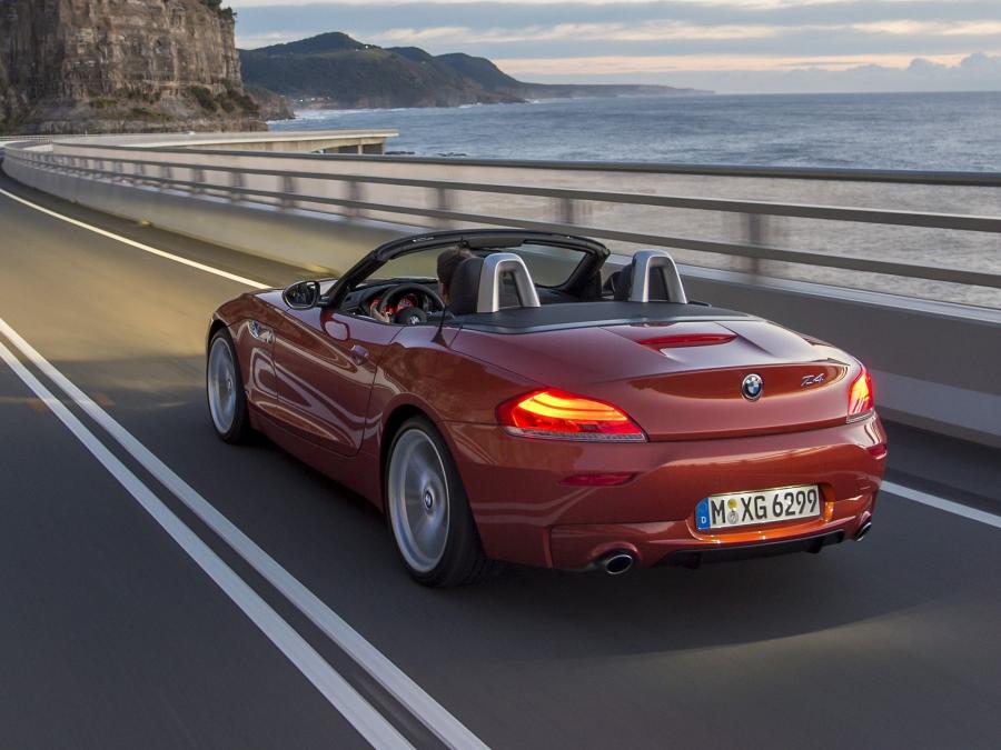  BMW Z4 sDrive 3.5is Roadster 2012 года  (фото 13 из 16)